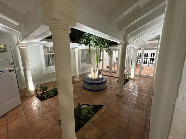 $15,000 | 3240 Morris Lane, Miami, FL 33133