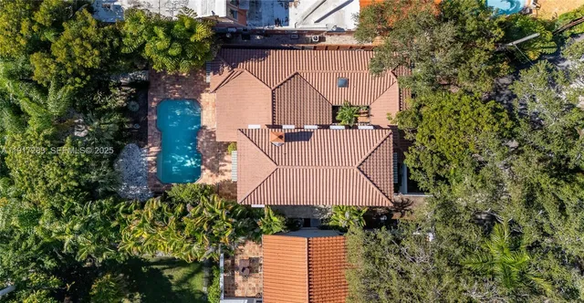 $15,000 | 3240 Morris Lane, Miami, FL 33133