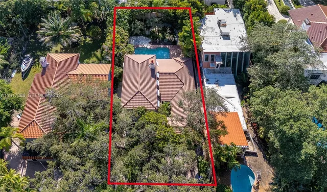 $15,000 | 3240 Morris Lane, Miami, FL 33133