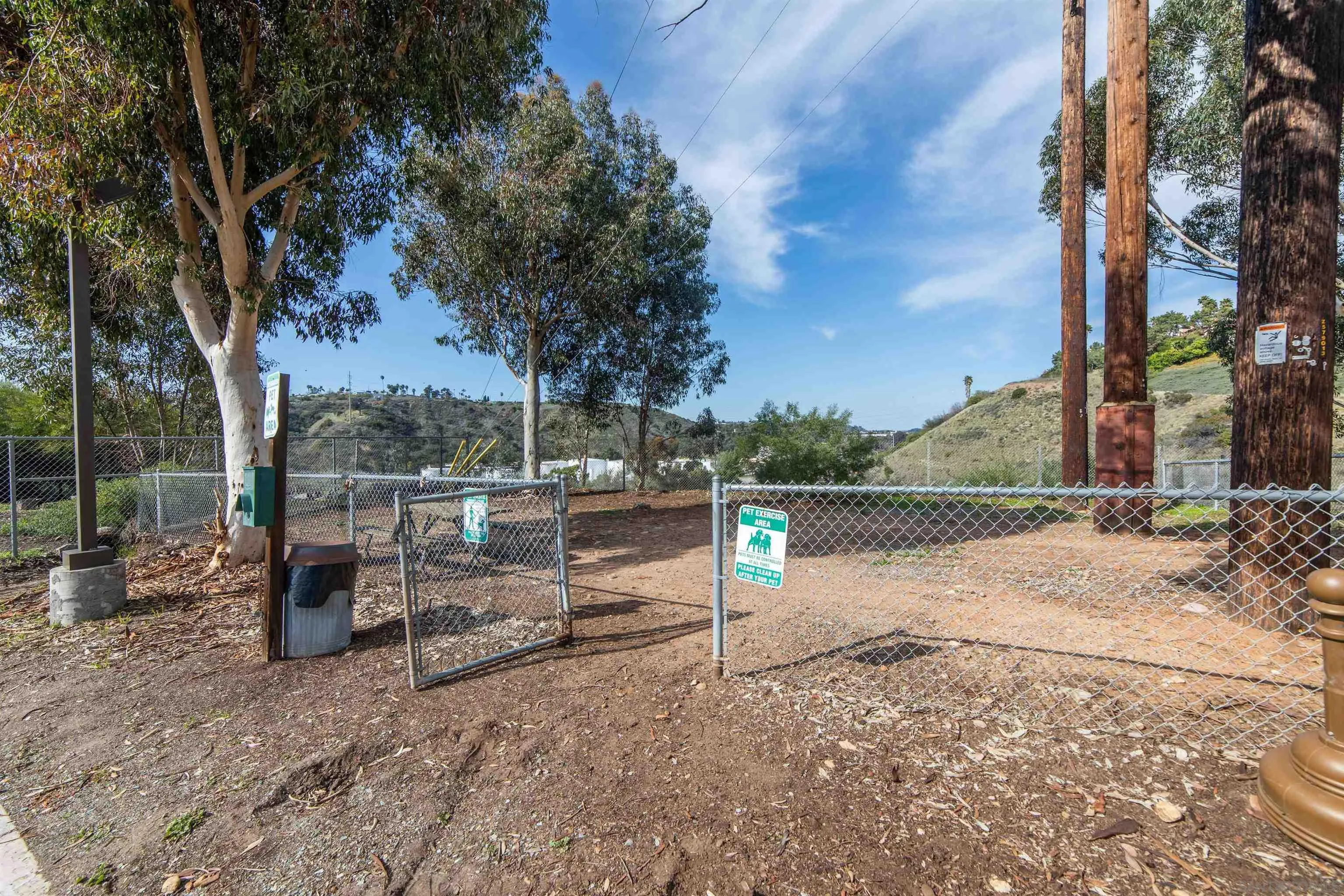 6370 Rancho Mission Road, Unit 913 San Diego, CA 92108 - Photo 29 of 30 a view of outdoor space with seating