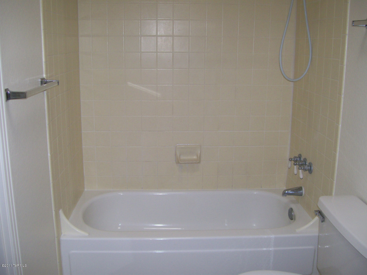 8255 North Oracle Road, Unit 205 Tucson, AZ 85704 - Photo 6 of 16 Gallery Image 6