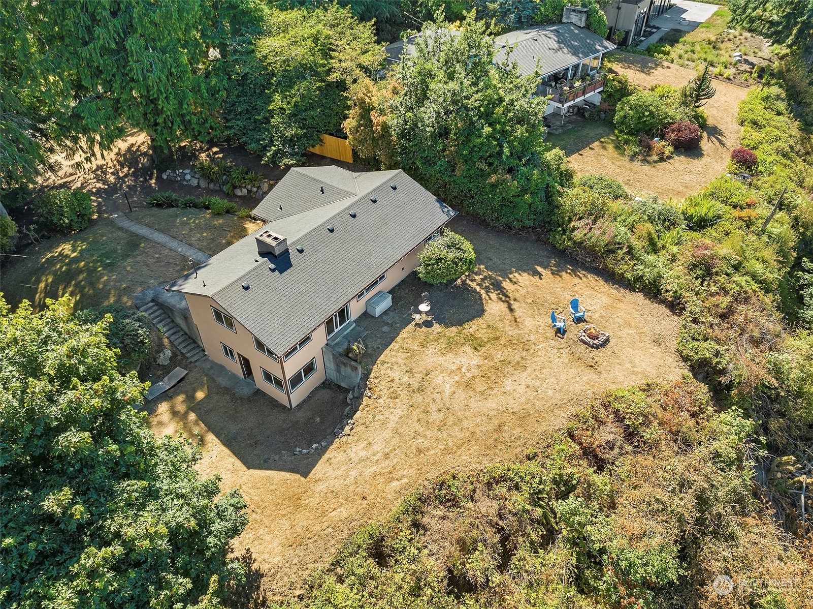 10730 Southwest Cowan Road Vashon, WA 98070 - Photo 25 of 32 Gallery Image 25