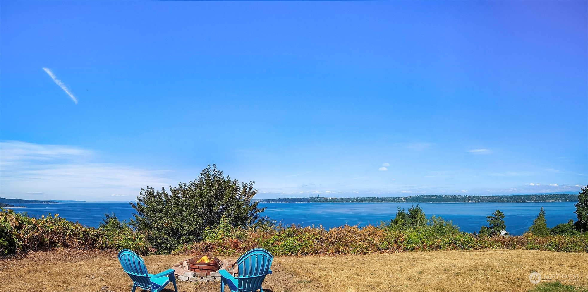 10730 Southwest Cowan Road Vashon, WA 98070 - Photo 7 of 32 Gallery Image 7
