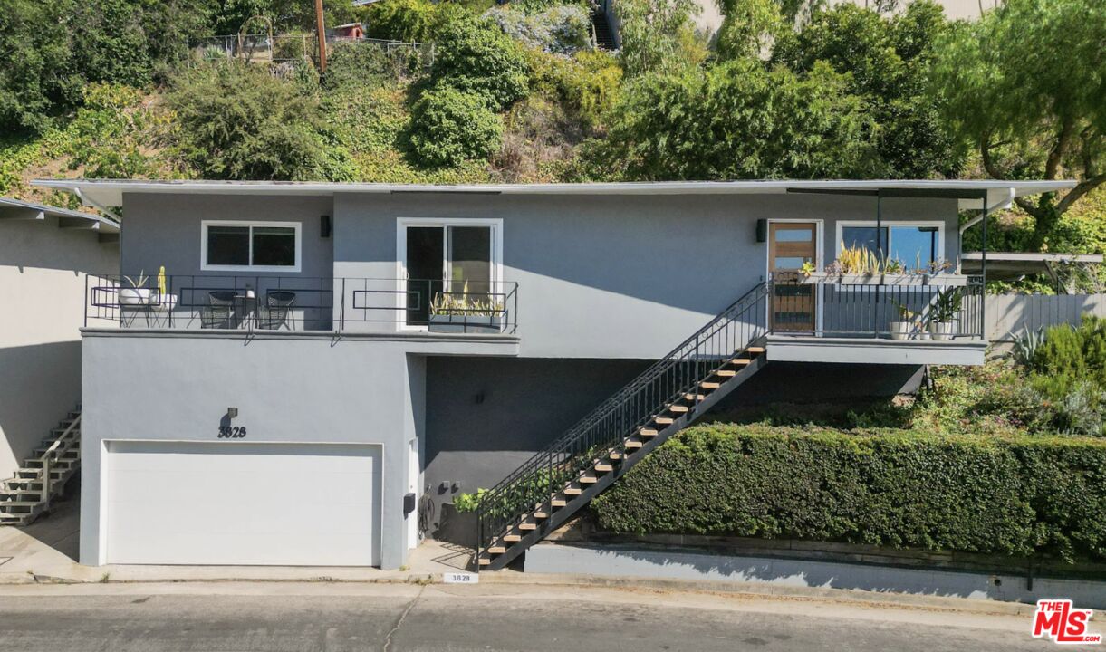 3828 Toland Way Los Angeles, CA 90065 - Photo 3 of 29