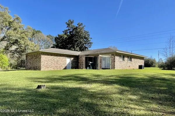 $182,000 | 40673 Hwy 63n Richton Ms 39476, Richton, MS 39476