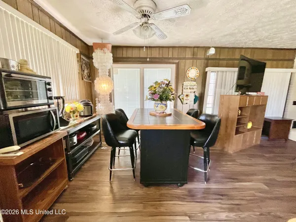 $182,000 | 40673 Hwy 63n Richton Ms 39476, Richton, MS 39476