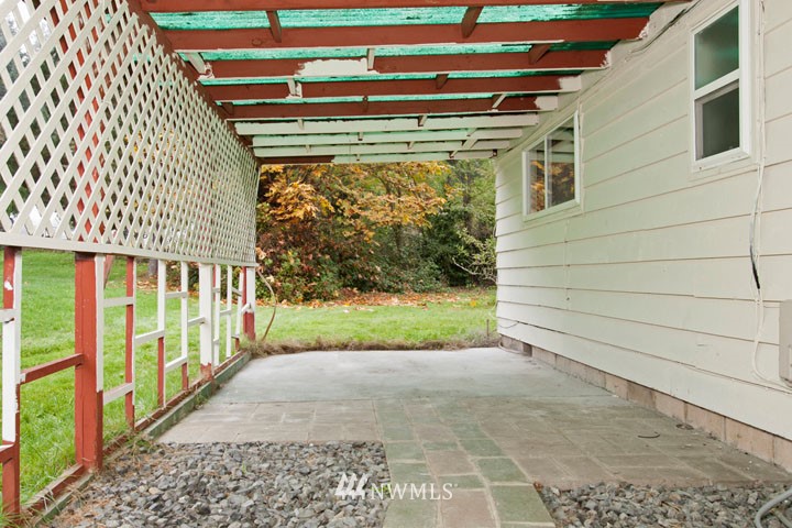 19219 Southeast 161st Street Renton, WA 98058 - Photo 13 of 21 Gallery Image 13
