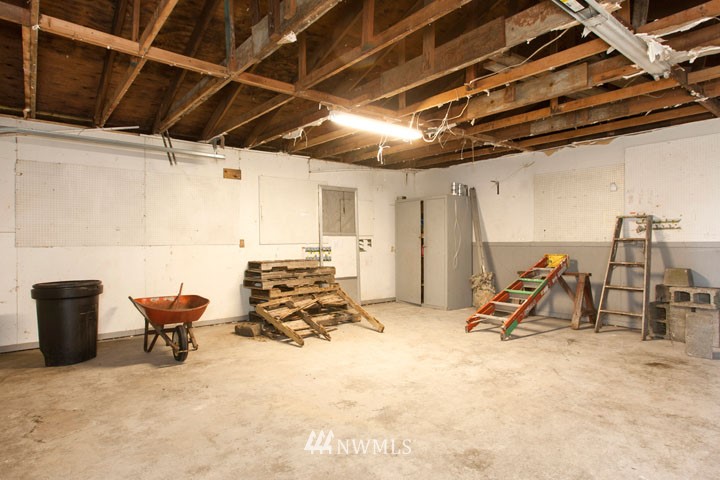 19219 Southeast 161st Street Renton, WA 98058 - Photo 19 of 21 Gallery Image 19