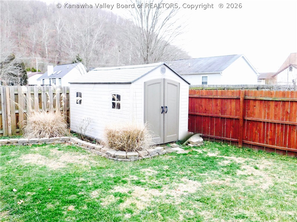 7 Hampton Drive Winfield, WV 25213 - Photo 6 of 30 Gallery Image 6