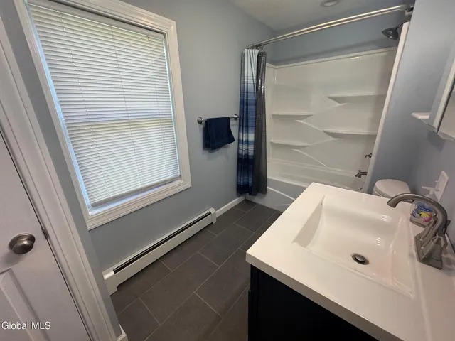 $2,800 | 26 East Wiggand Drive, Bethlehem, NY 12077