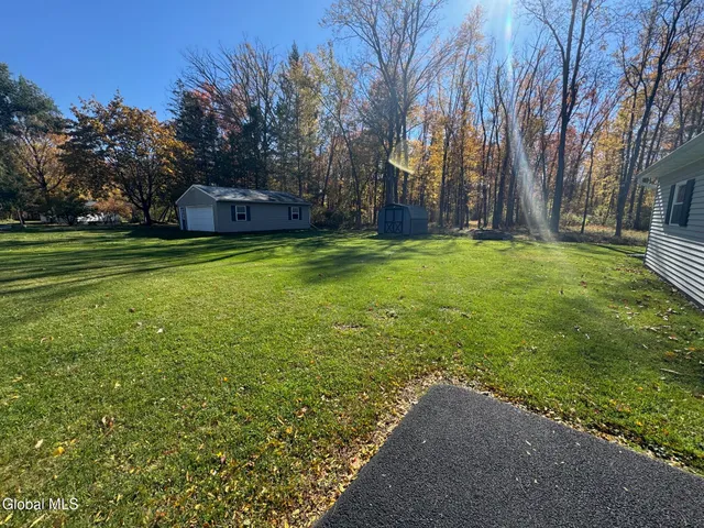 $2,800 | 26 East Wiggand Drive, Bethlehem, NY 12077