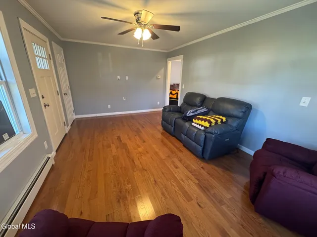 $2,800 | 26 East Wiggand Drive, Bethlehem, NY 12077