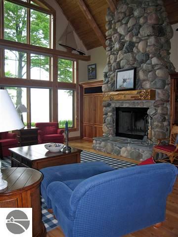 7511 Secor Road Traverse City, MI 49685 - Photo 5 of 25 1733227-4.JPG