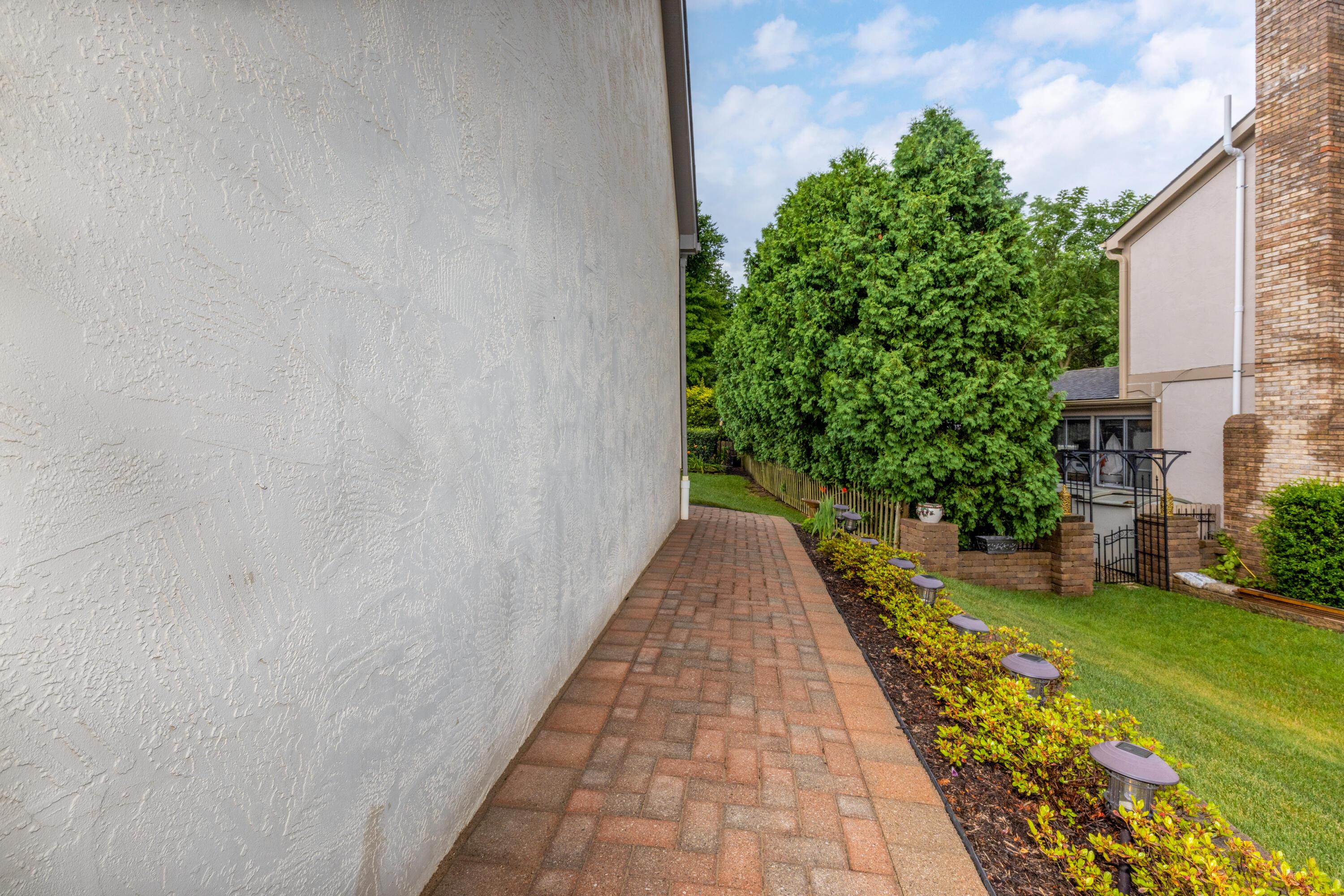 880 Riva Ridge Boulevard Gahanna, OH 43230 - Photo 14 of 79 PAVER WALK WAY TO REAR