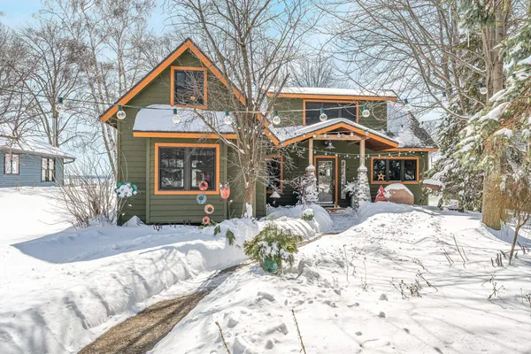 $749,900 | 1783 Brighton Beach Road, Menasha, WI 54952