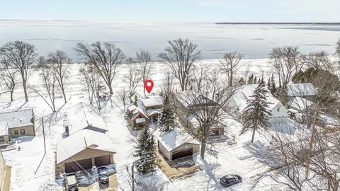 $749,900 | 1783 Brighton Beach Road, Menasha, WI 54952