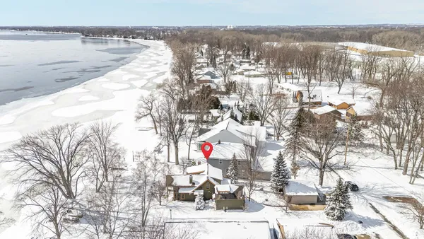 $749,900 | 1783 Brighton Beach Road, Menasha, WI 54952