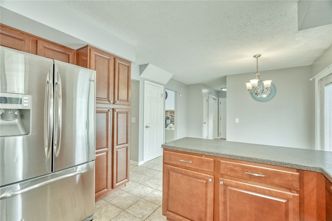 645 Webster Road Webster, NY 14580 - Photo 8 of 50 Eat-in kitchen