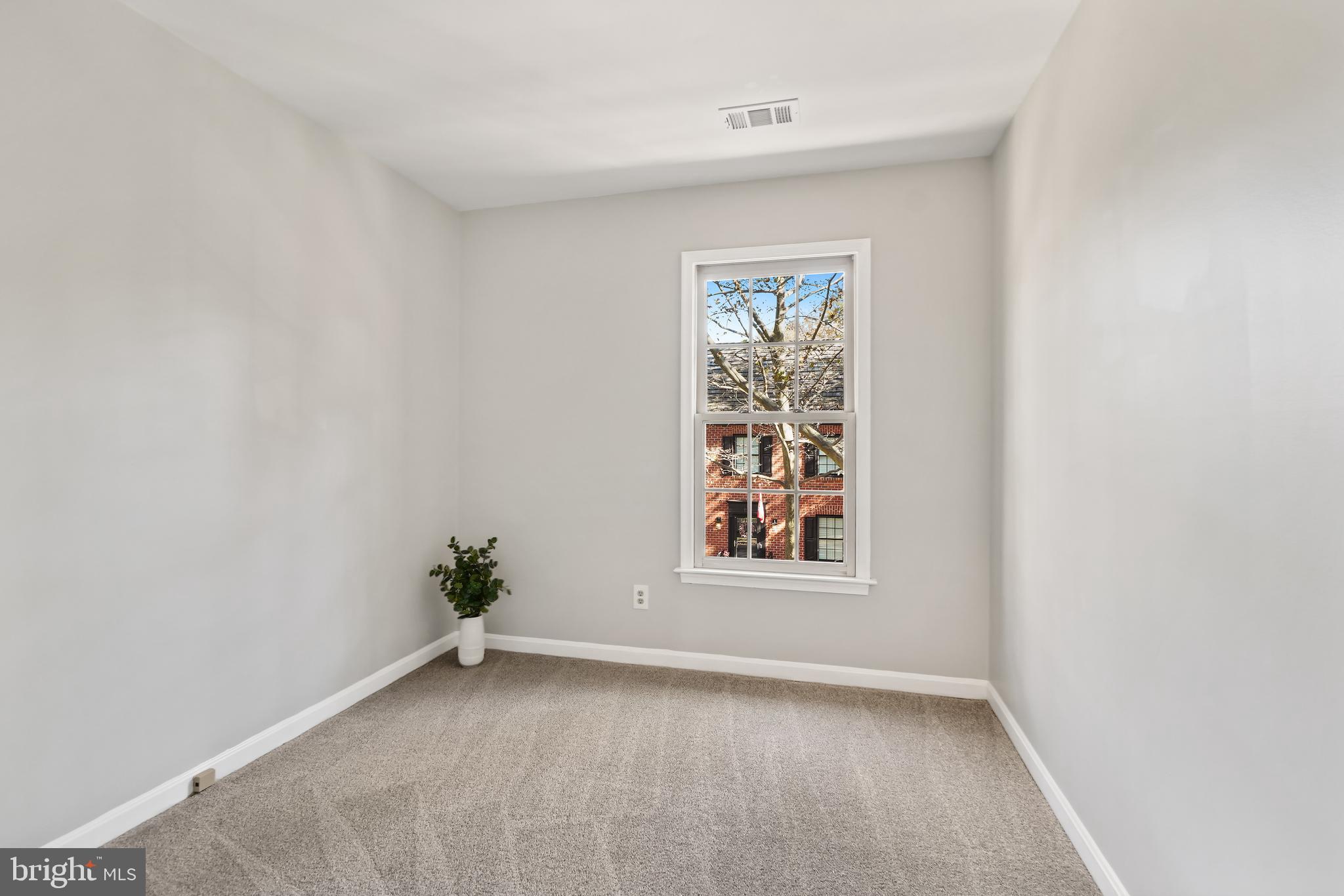 114 Hart Road Gaithersburg, MD 20878 - Photo 15 of 38