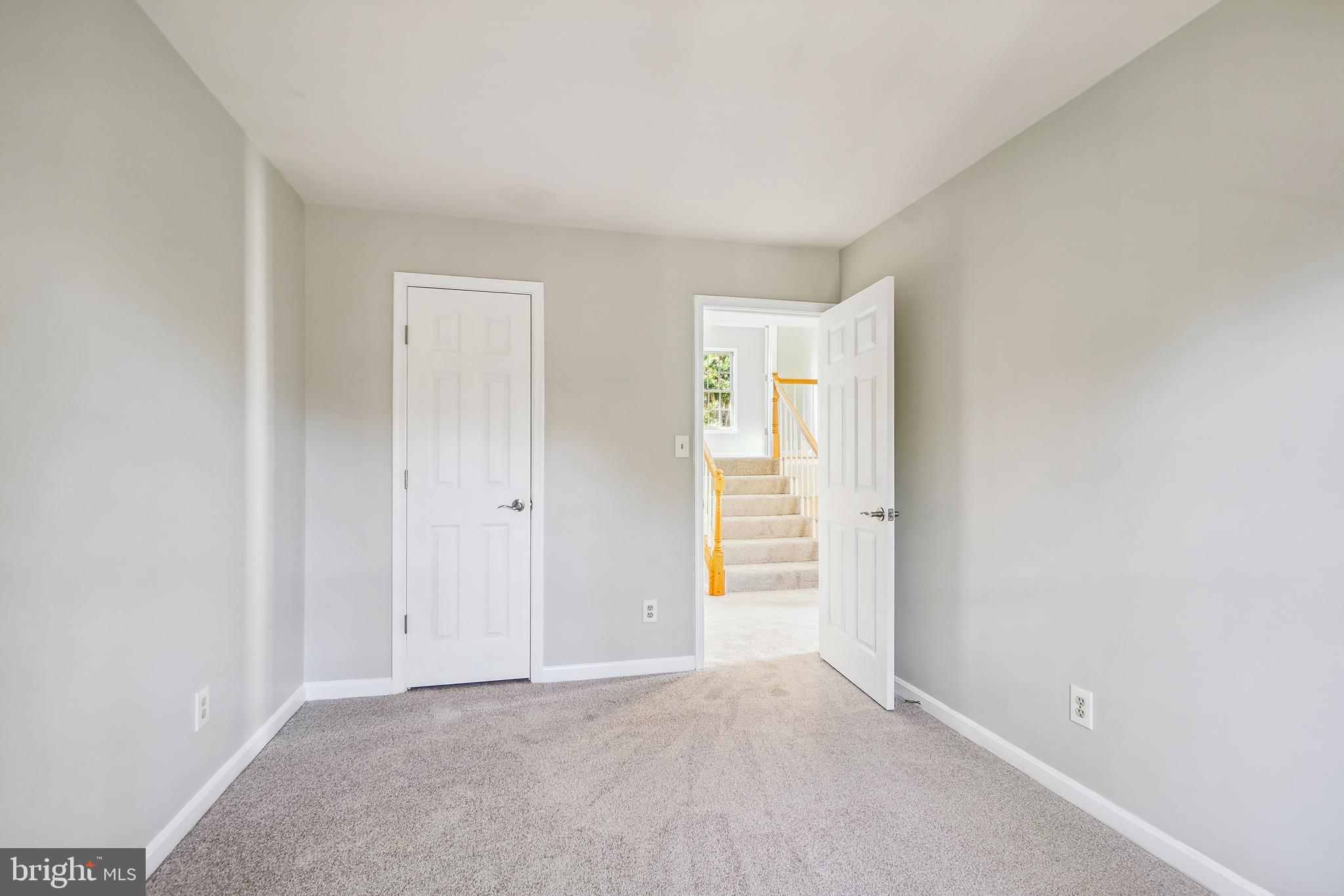 114 Hart Road Gaithersburg, MD 20878 - Photo 18 of 38