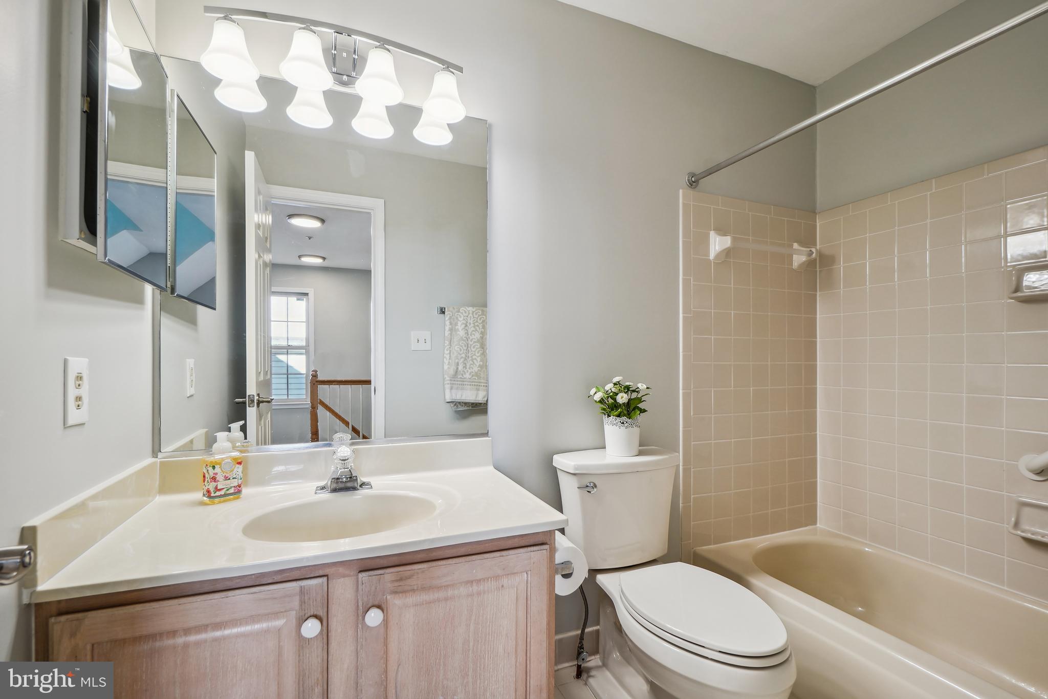 114 Hart Road Gaithersburg, MD 20878 - Photo 19 of 38