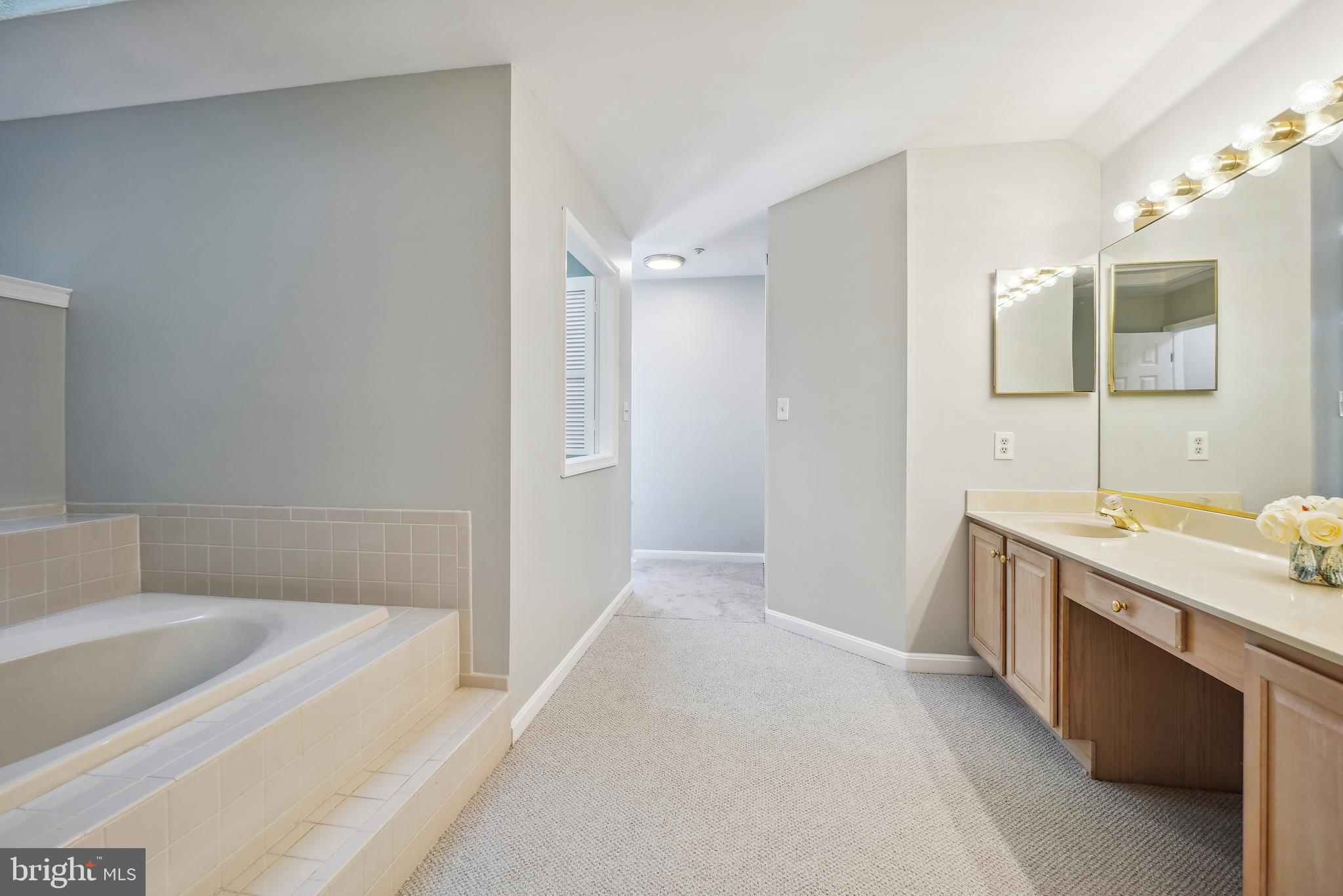 114 Hart Road Gaithersburg, MD 20878 - Photo 25 of 38