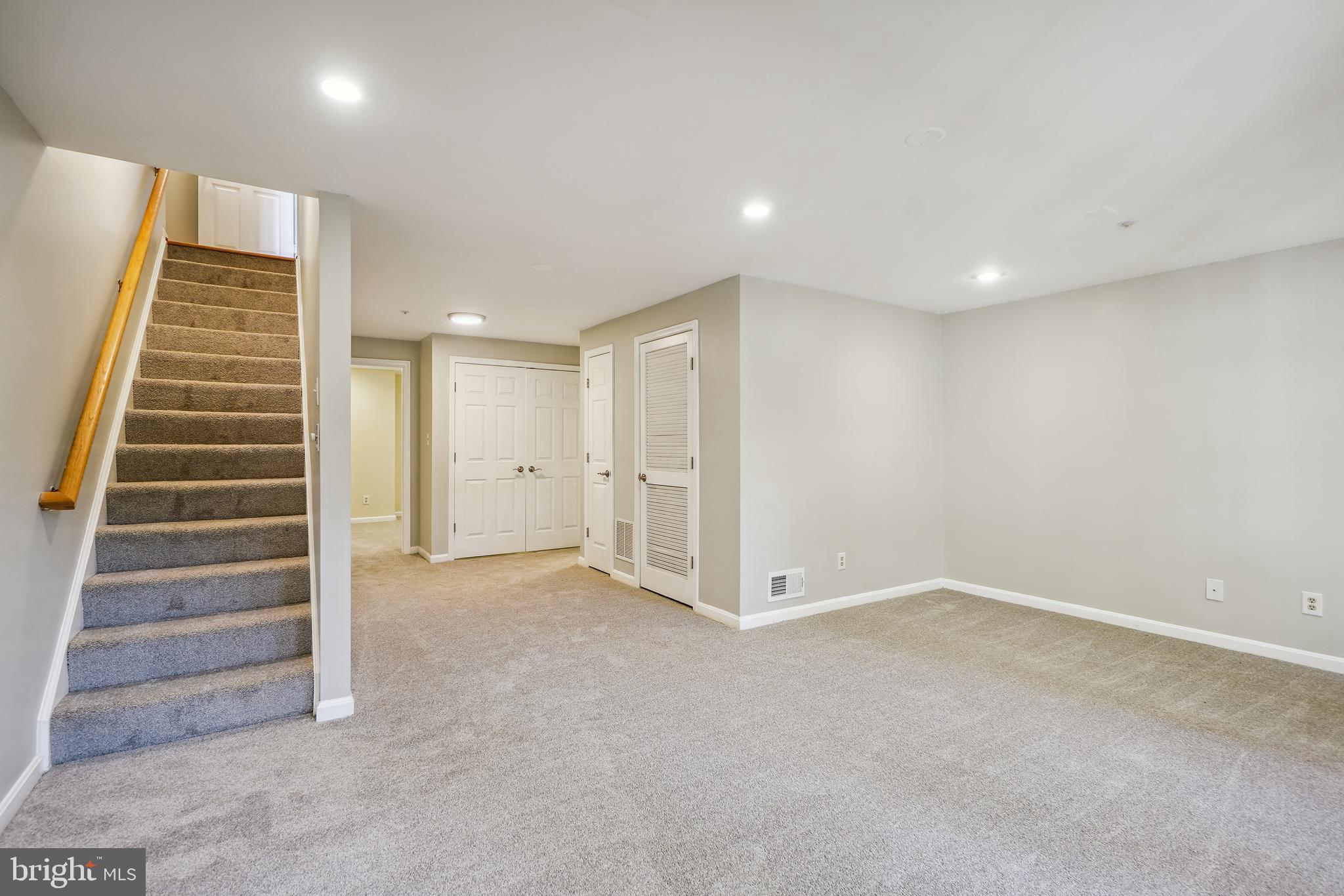 114 Hart Road Gaithersburg, MD 20878 - Photo 29 of 38