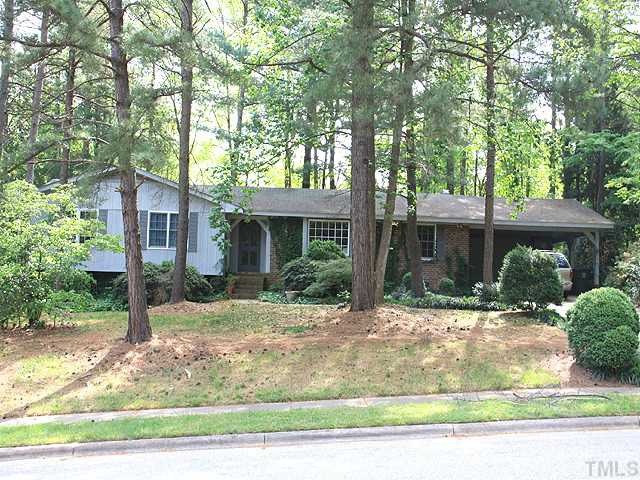 2312 Wheeler Road Raleigh, NC 27612 - Photo 2 of 4