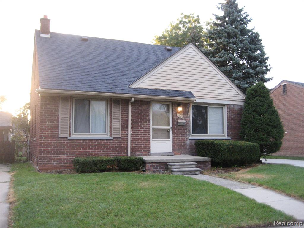 7669 Pelham Road Allen Park, MI 48101 - Photo 2 of 13
