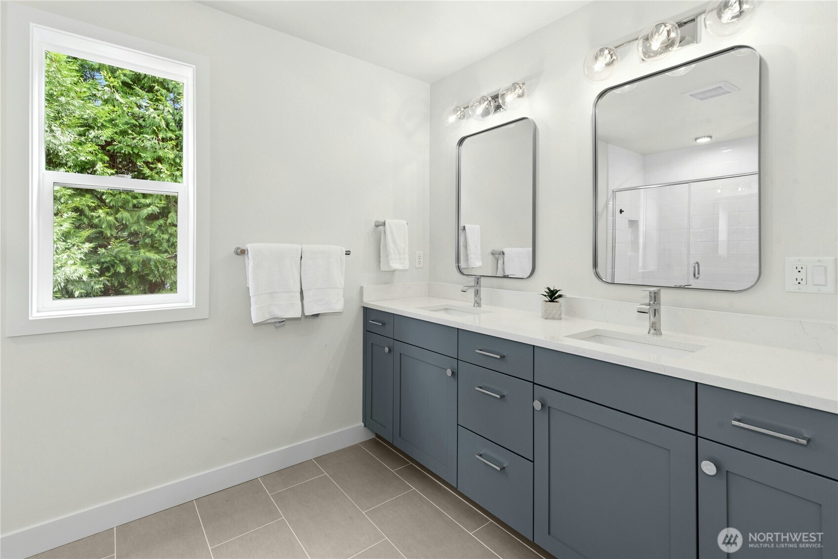 118 171st Place Southwest, Unit B Bothell, WA 98012 - Photo 15 of 29
