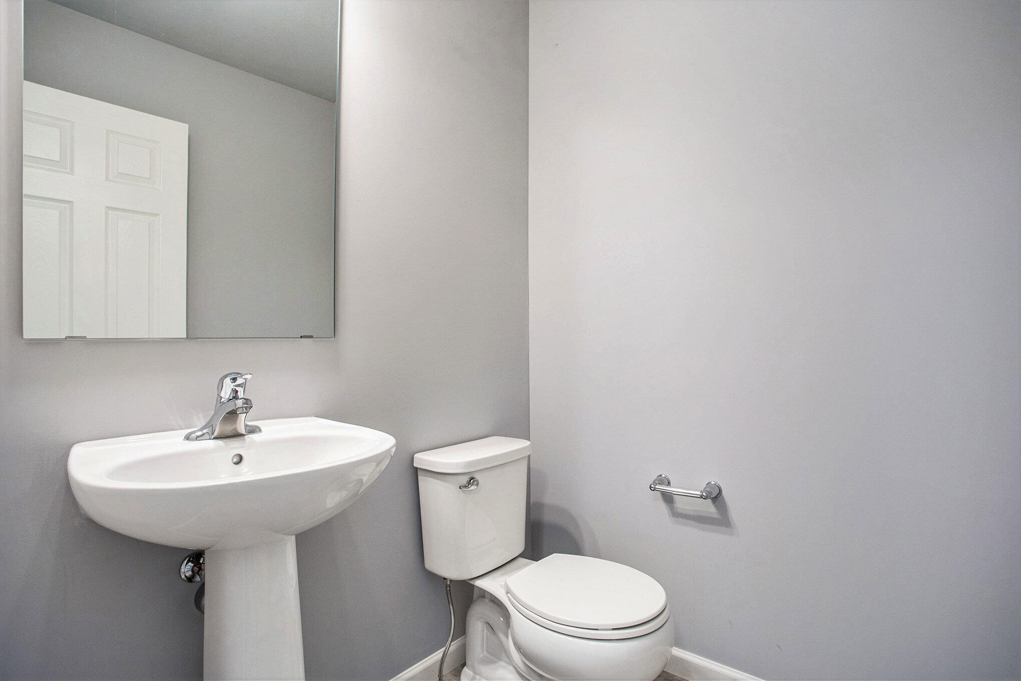 58700 Pond View Lane Three Rivers, MI 49093 - Photo 11 of 32 RSM17A-i1810-Powder Room