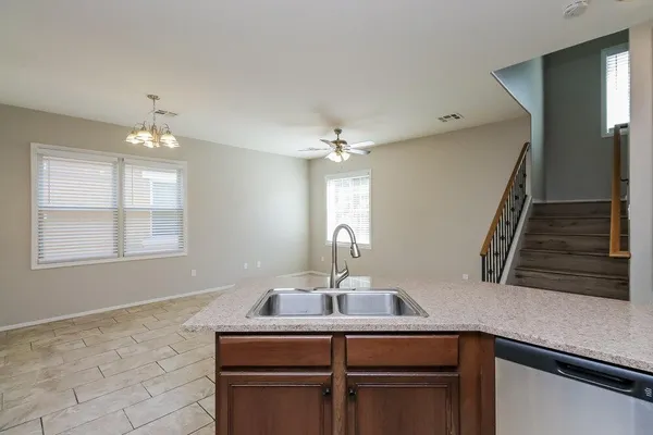 $2,460 | 4173 East Jasper Drive, Gilbert, AZ 85296