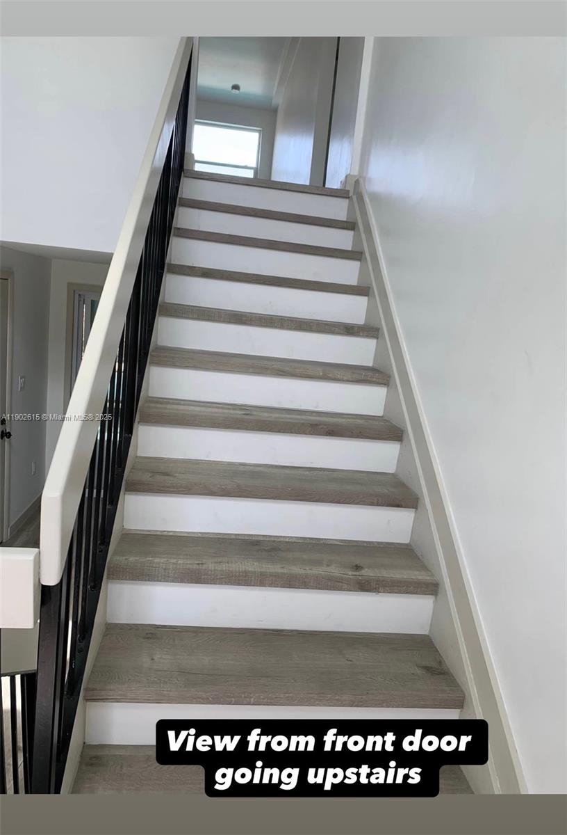 12121 Southwest 271st Street Homestead, FL 33032 - Photo 11 of 31