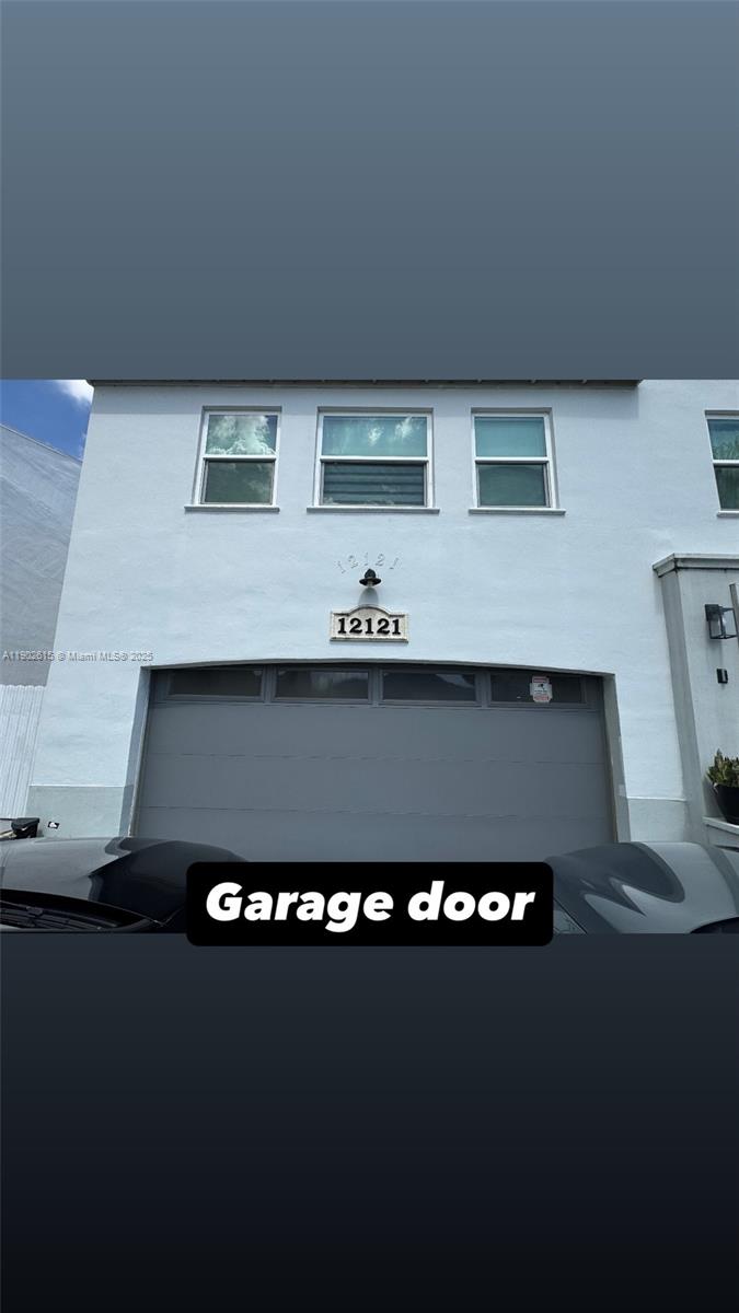 12121 Southwest 271st Street Homestead, FL 33032 - Photo 3 of 31