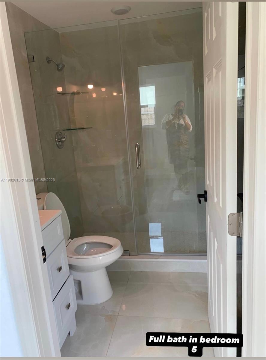 12121 Southwest 271st Street Homestead, FL 33032 - Photo 7 of 31