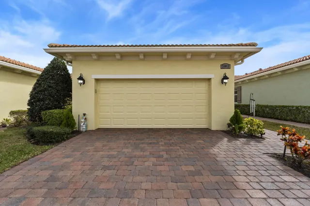 $395,000 | 24063 Southwest Firenze Way, Port St. Lucie, FL 34986