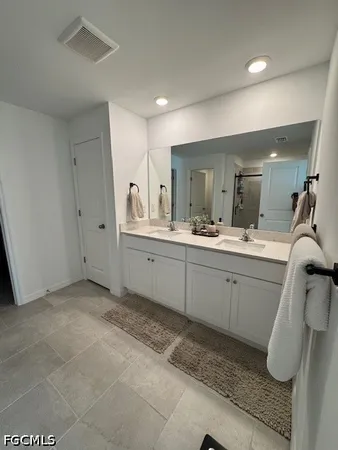 $2,200 | 3892 Treasure Oak Way, Fort Myers, FL 33905