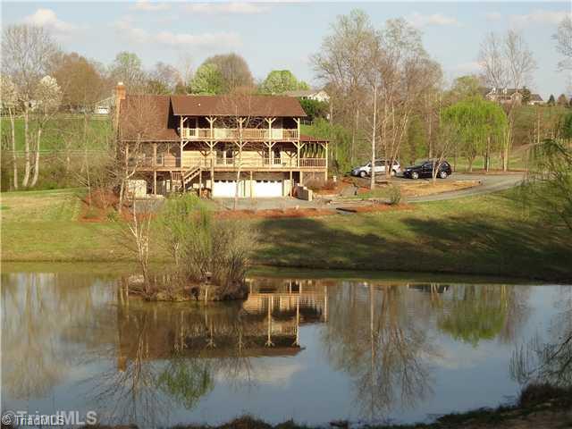 1271 Carson Watts Road King, NC 27021 - Photo 14 of 16 Exterior Back.