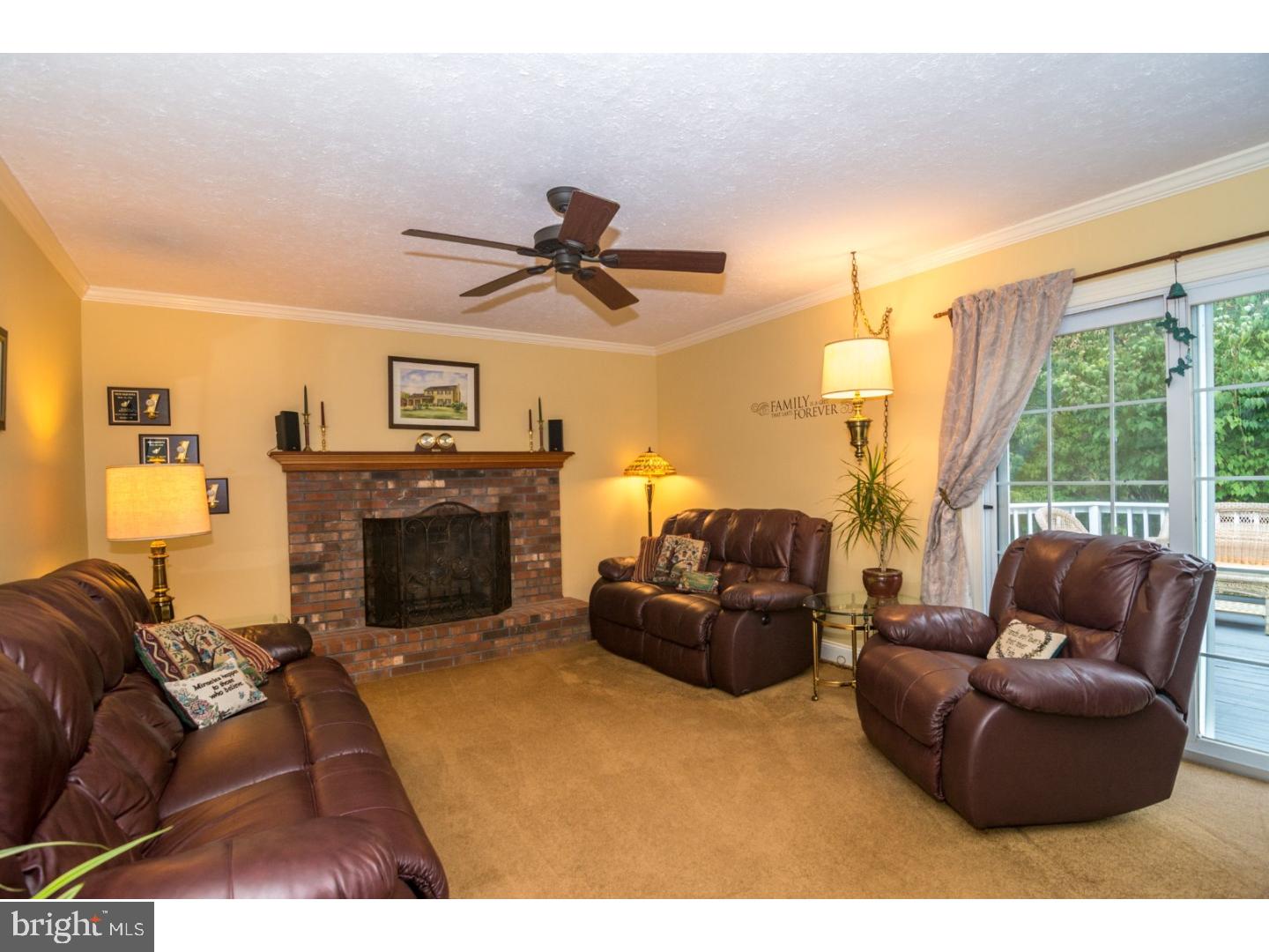 42 Rabbit Run Lane Glenmoore, PA 19343 - Photo 11 of 25 Family Room