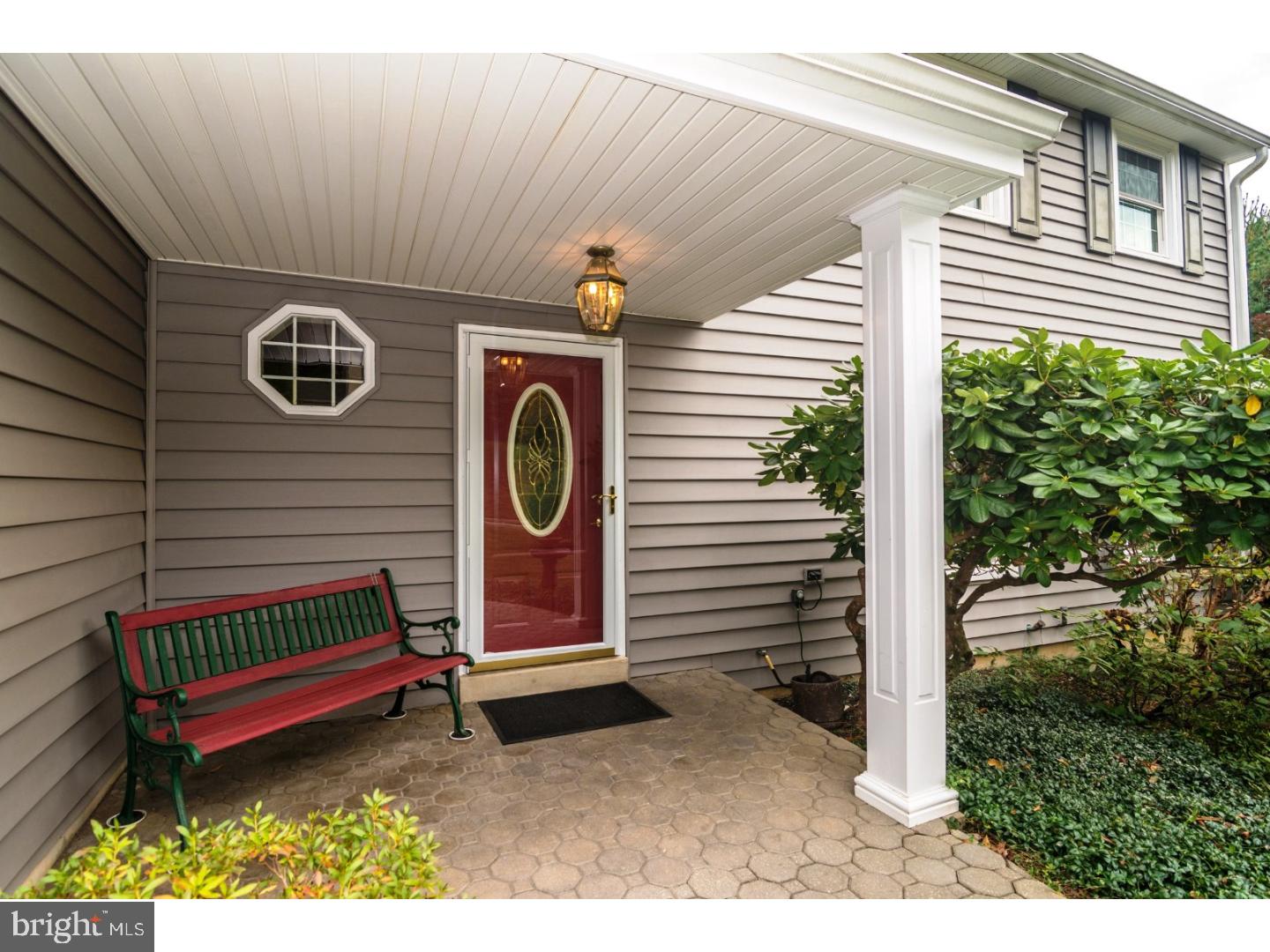 42 Rabbit Run Lane Glenmoore, PA 19343 - Photo 4 of 25 Porch