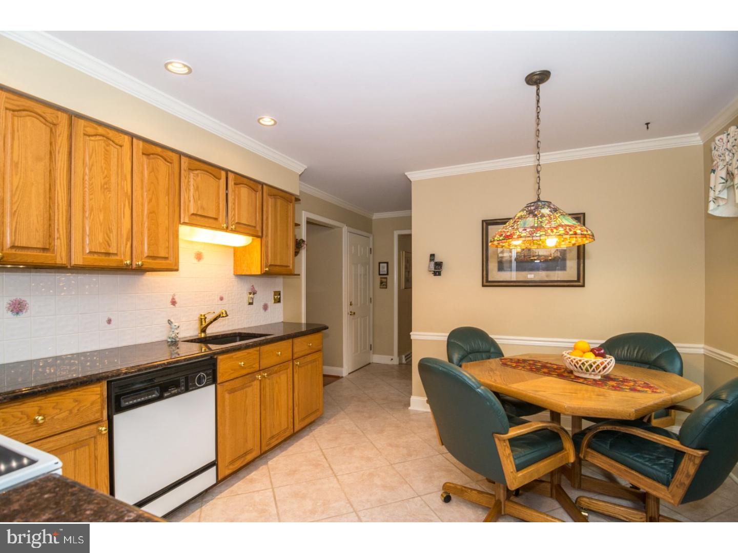 42 Rabbit Run Lane Glenmoore, PA 19343 - Photo 10 of 25 Kitchen