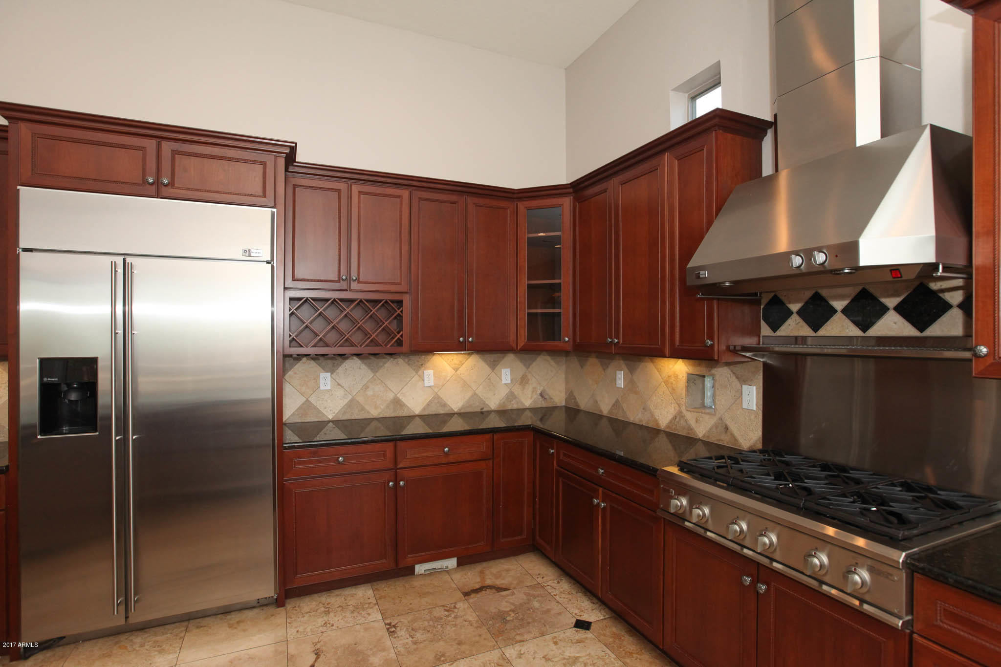 142 South Prairie Road Gilbert, AZ 85296 - Photo 8 of 43 Kitchen-Stove