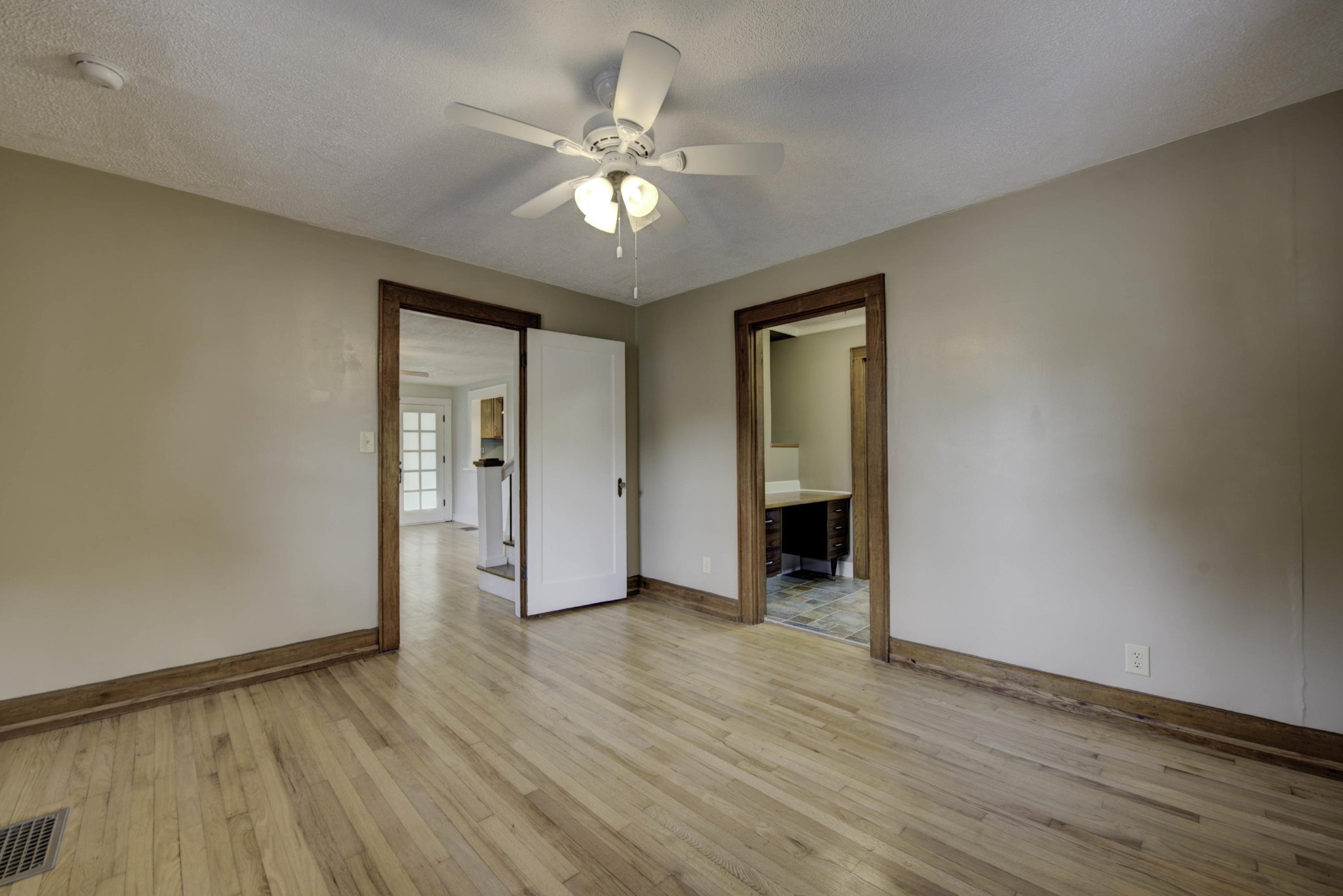 858 Maple Street Alcoa, TN 37701 - Photo 11 of 36 Gallery Image 11
