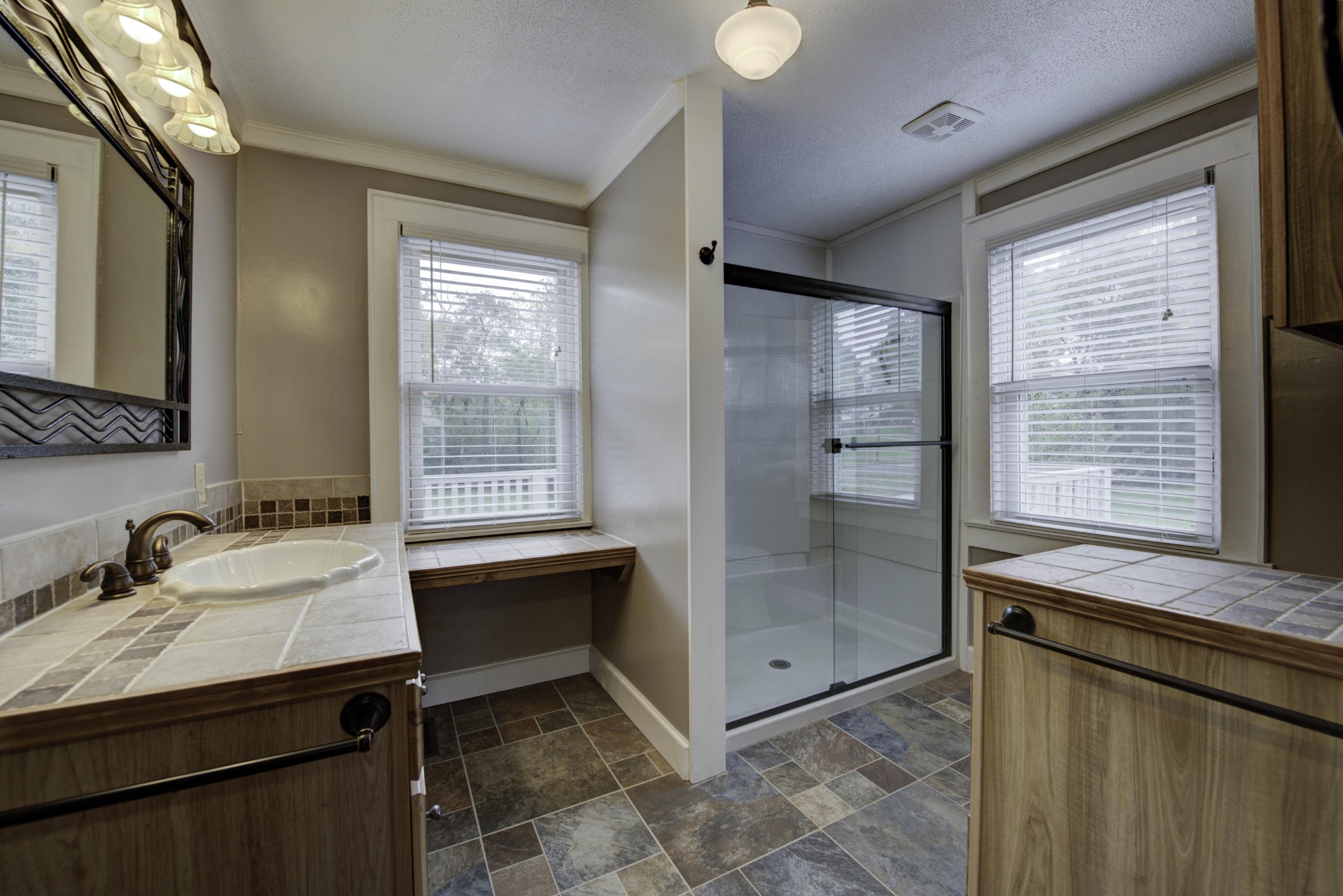 858 Maple Street Alcoa, TN 37701 - Photo 12 of 36 Gallery Image 12
