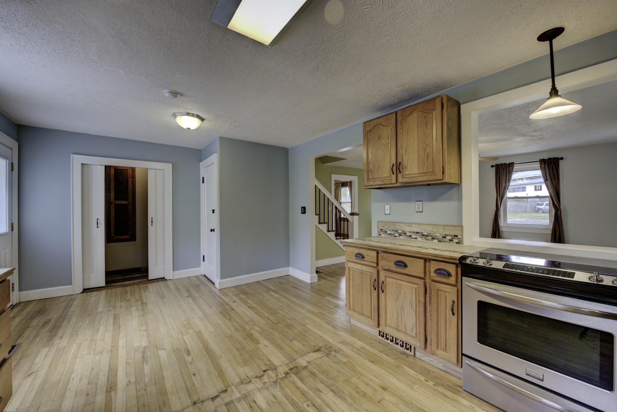 858 Maple Street Alcoa, TN 37701 - Photo 8 of 36 Gallery Image 8