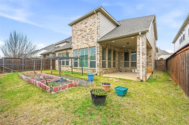 $950,000 | 3404 Calico Drive, Irving, TX 75038