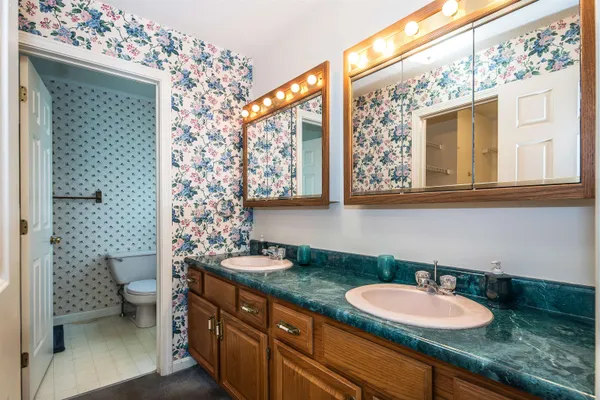 $469,000 | 6 Moonbrook Drive, Rutland, VT 05701