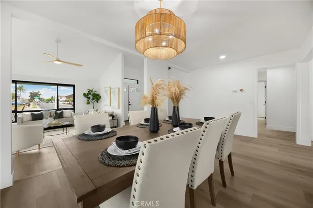 $1,569,000 | 3841 Heather Street, Seal Beach, CA 90740