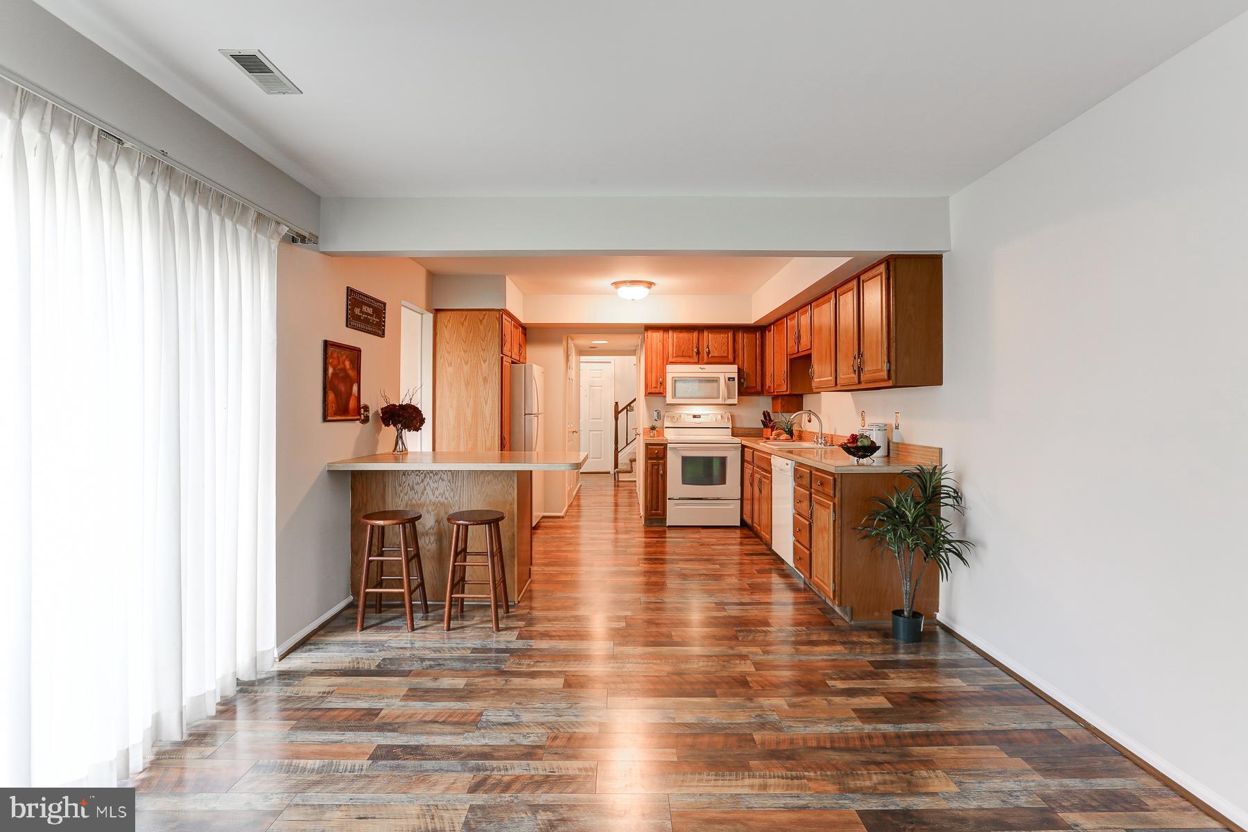 1132 Pond Road Harrisburg, PA 17111 - Photo 12 of 29 Gallery Image 12