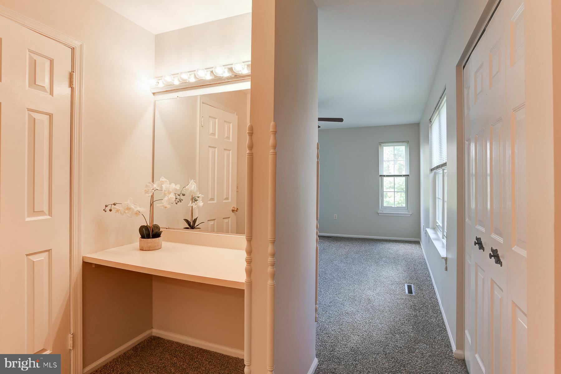 1132 Pond Road Harrisburg, PA 17111 - Photo 16 of 29 primary bedroom dressing area
